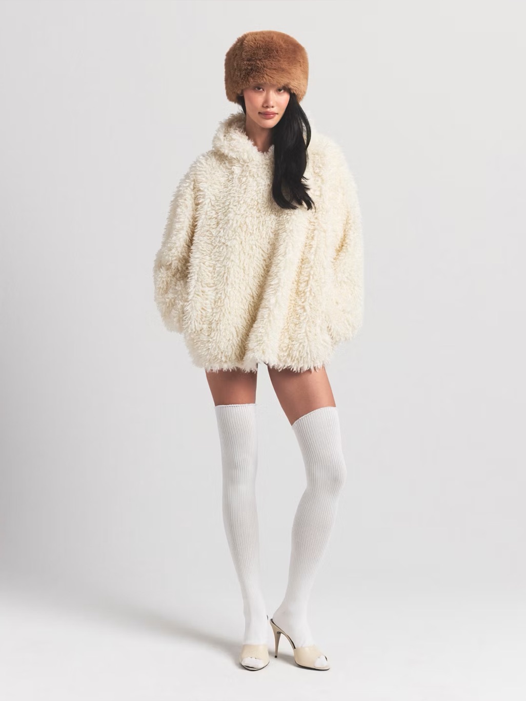 Skims Faux Fur Cozy Plush Hoodie Egret Oversized Size Xxs/Xs Limited Edition Nwt